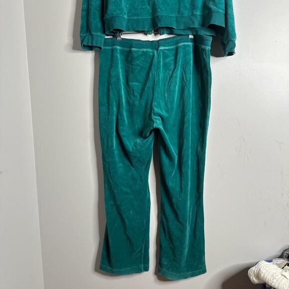 Vintage womens velour tracksuit - Picture 7 of 8